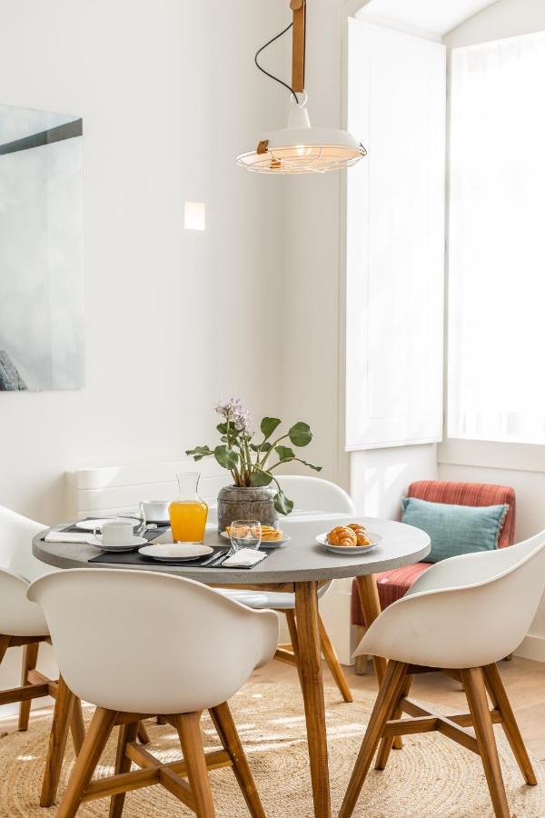 شقة Chic Tailor Made Flat In Chiado Lisboa المظهر الخارجي الصورة